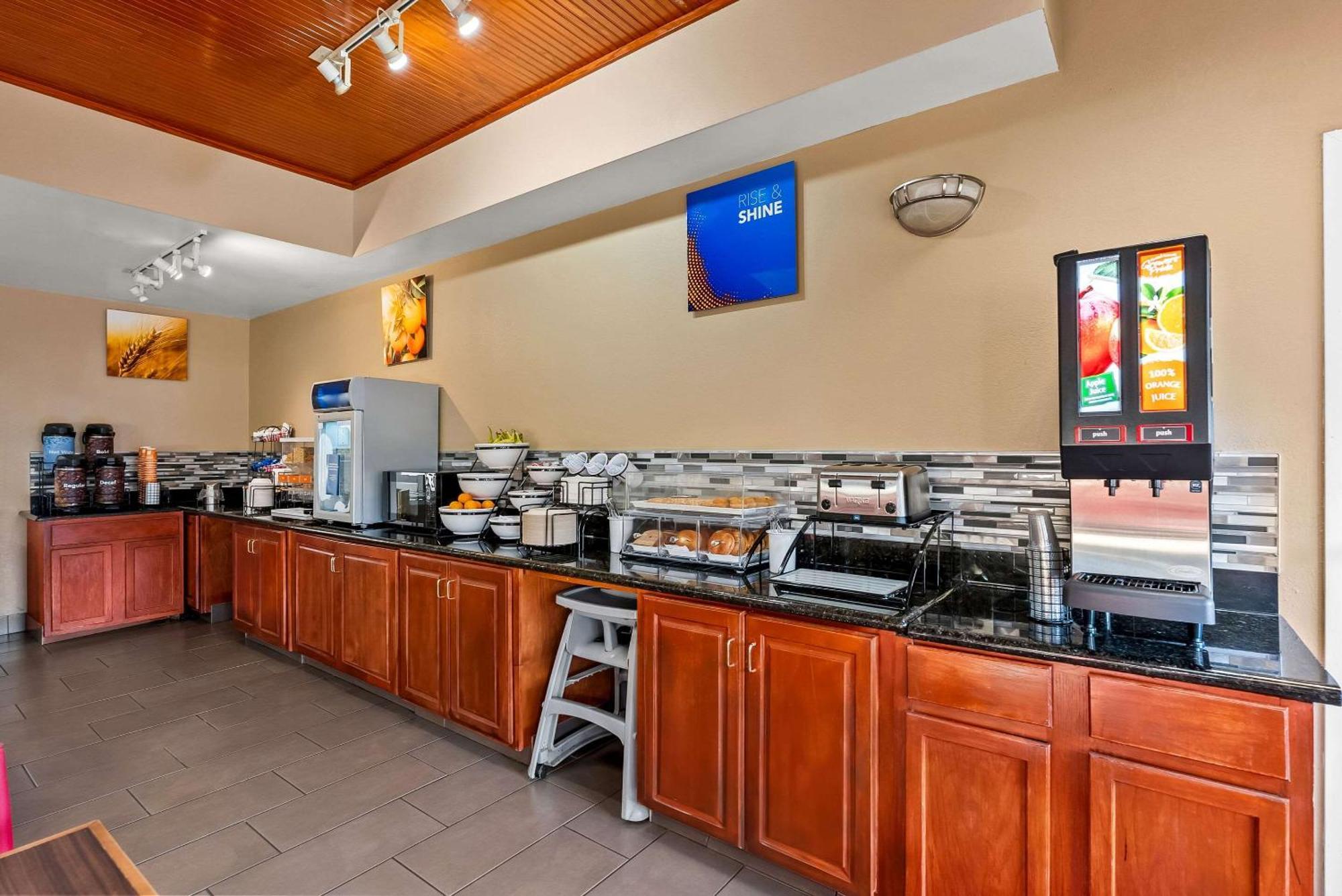 Comfort Inn & Suites Panama City - St Andrew Buitenkant foto