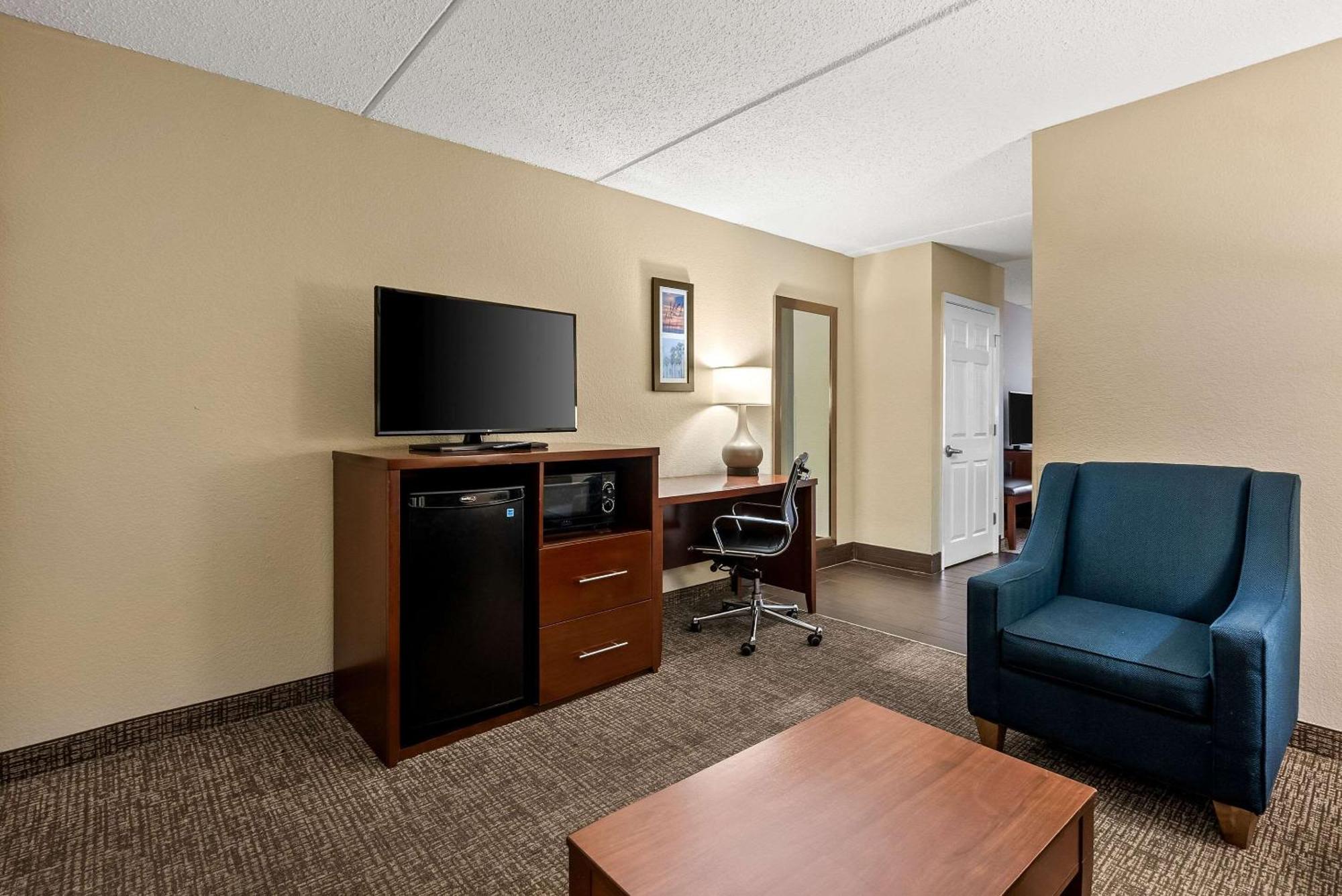 Comfort Inn & Suites Panama City - St Andrew Buitenkant foto