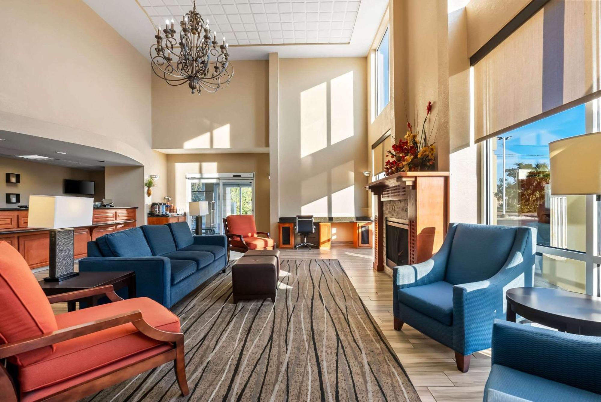 Comfort Inn & Suites Panama City - St Andrew Buitenkant foto